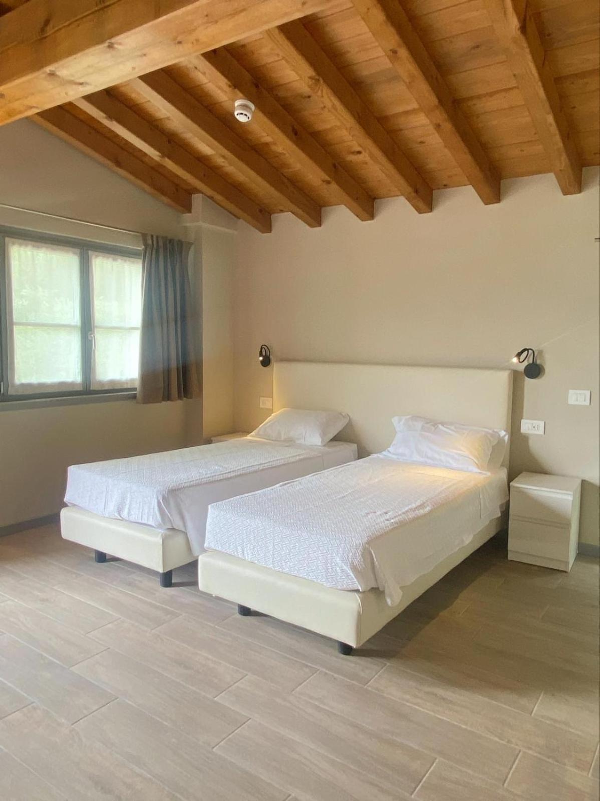 Agriturismo Cascina Carai 马罗内 外观 照片